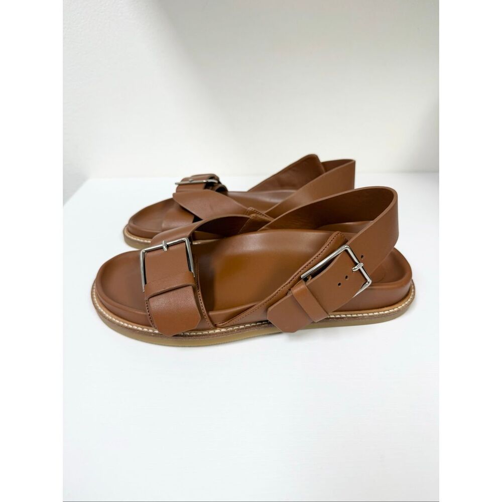Scarosso Hailey Wide Strap Buckled Sandals 37 1/2 7.5 Leather